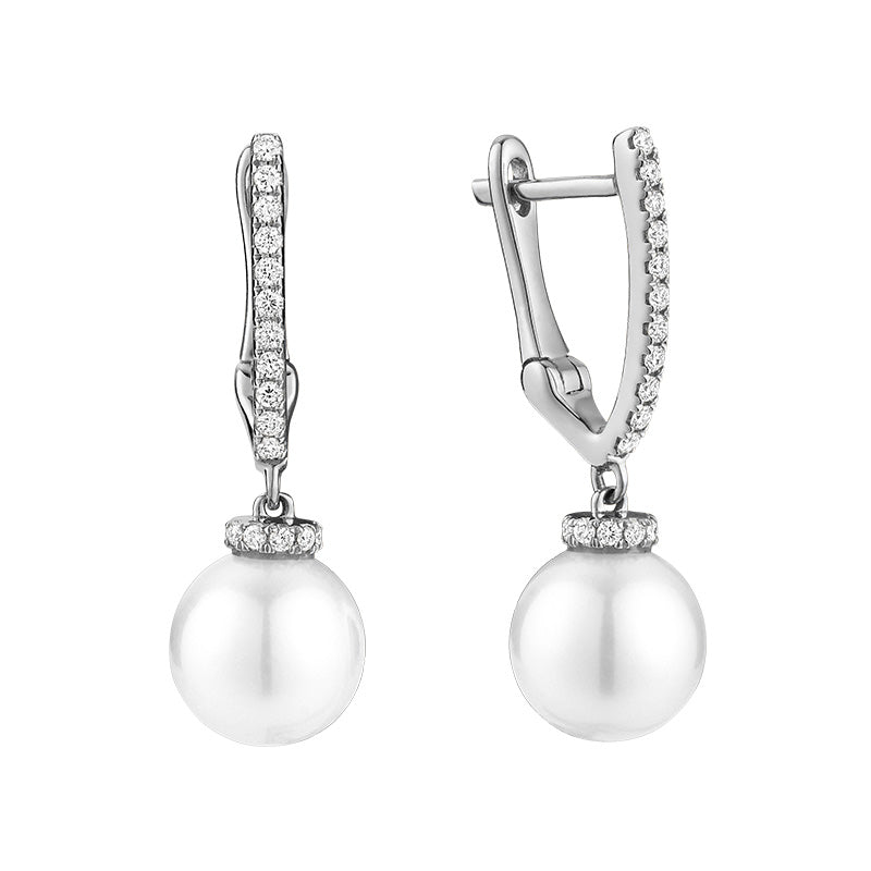 Boucles d'oreilles créoles en perles de culture et diamants en forme de V